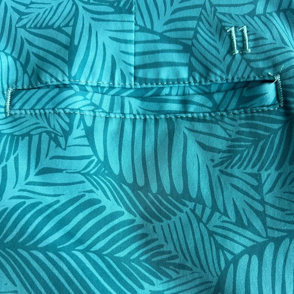 Walter Hagen Perfect 11 Men's Golf Shorts Leaves Wavelite Teal Size 36 - Picture 3 of 5